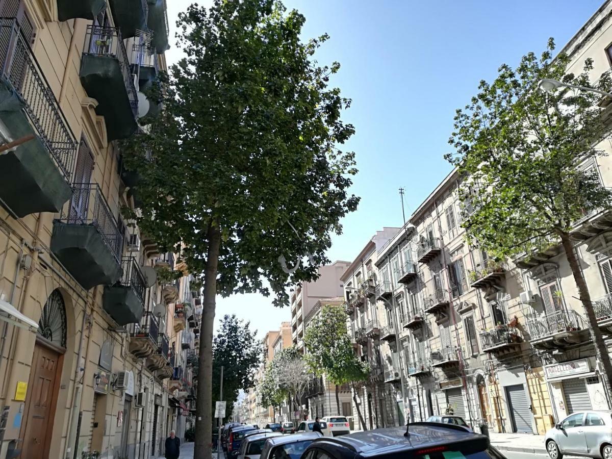Apartamento Casuzza Al Politeama Palermo Exterior foto