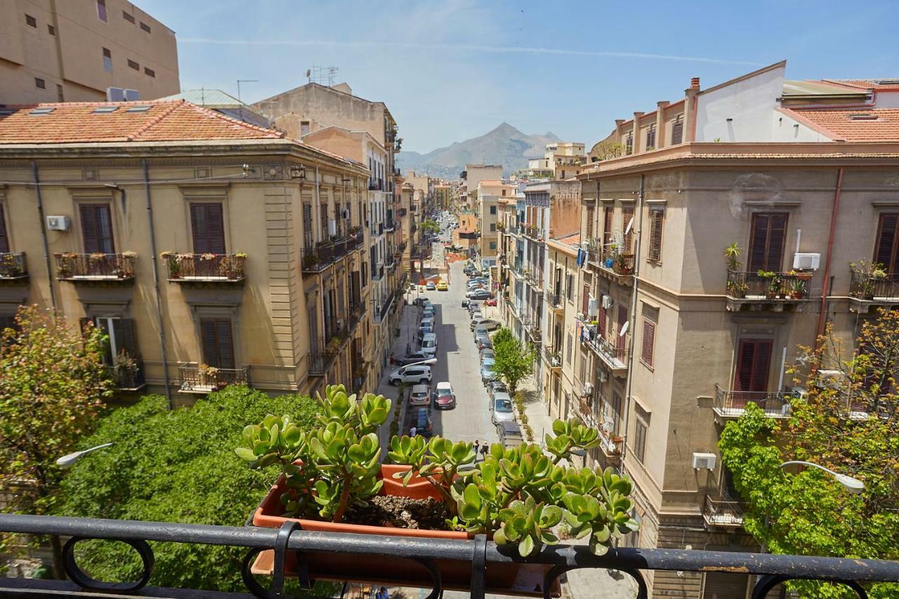 Apartamento Casuzza Al Politeama Palermo Exterior foto